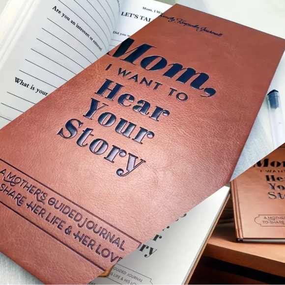 Leatherbound Heirloom Journal "Mom, I Want to Hear Your Story" - Picture 3 of 4